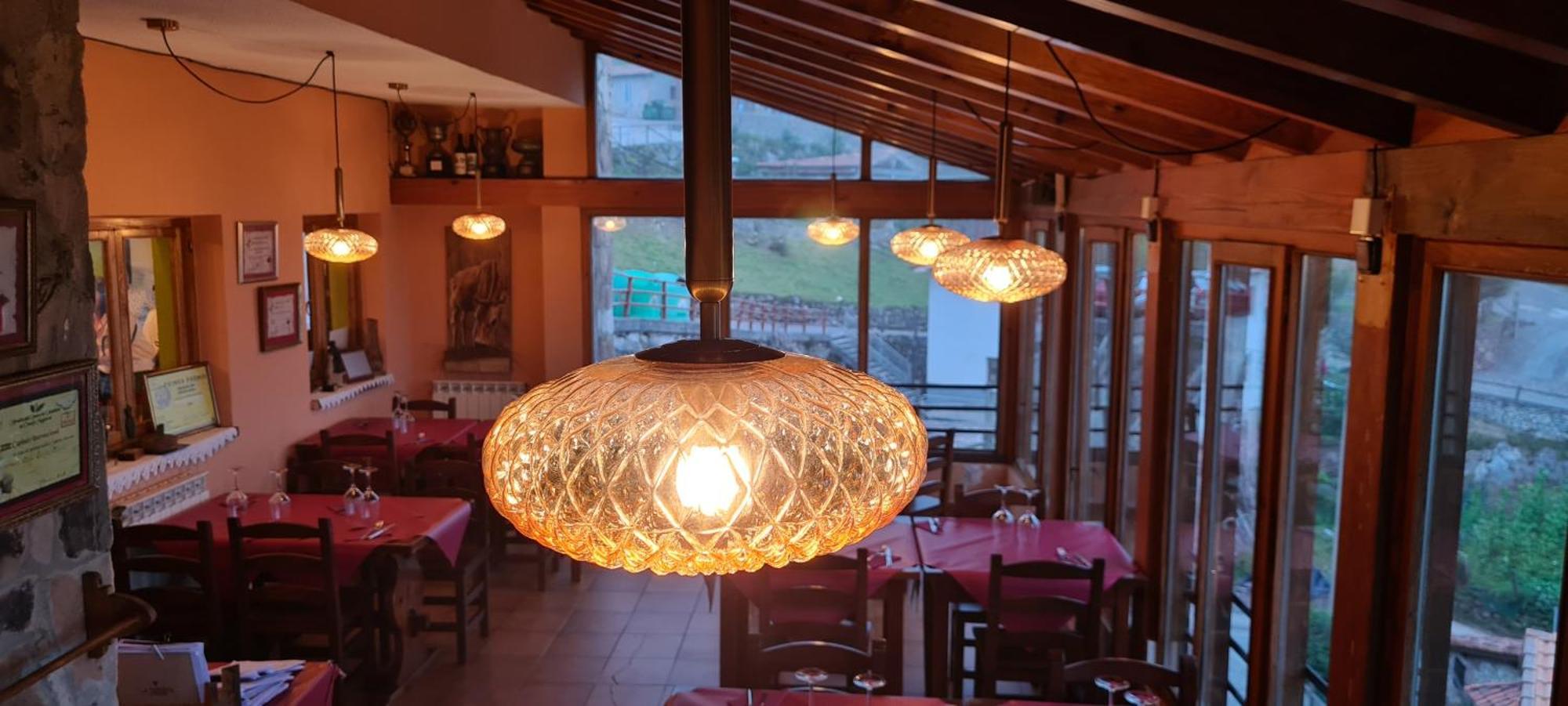 מלון Taberna De Tresviso מראה חיצוני תמונה